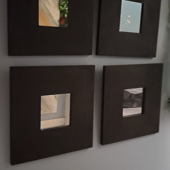 Elegant mirrors - Picture 1 of 1